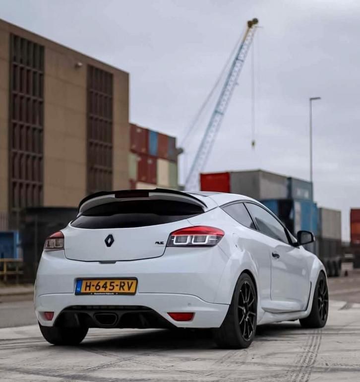 Gebruikt 2011 Renault Mégane III Coupé | € 16.999 - Afbeelding 1/4