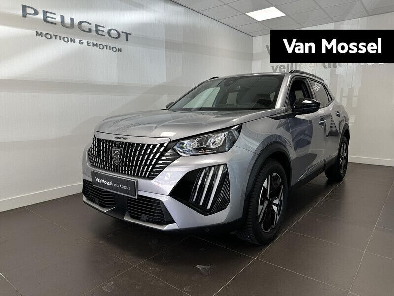 Grijs, metallic lak Gebruikt 2024 Peugeot 2008 Allure SUV | € 23.740 (Goede deal) - Afbeelding 1/4