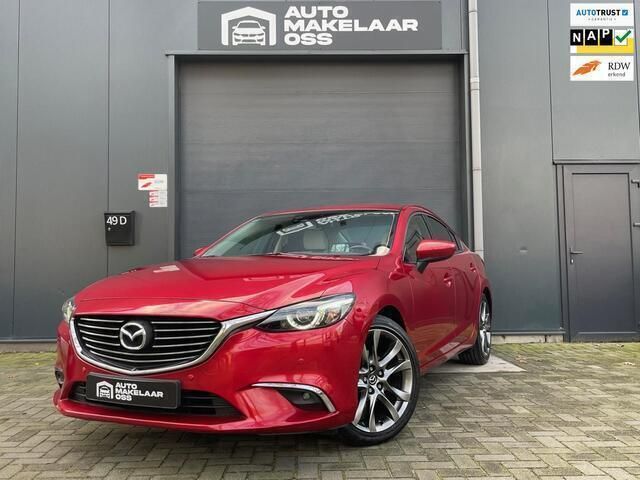 Rood Gebruikt 2016 Mazda 6 Sedan | € 17.994 (Duur) - Afbeelding 1/4