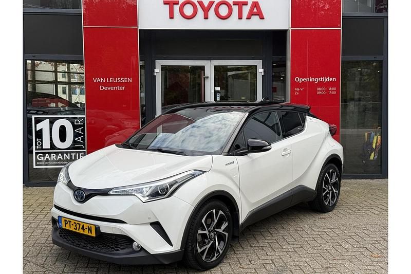 Wit Gebruikt 2017 Toyota C-HR+ SUV | € 17.499 (Eerlijke prijs) - Afbeelding 1/1
