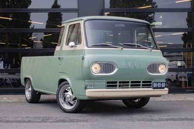 Groen Gebruikt 1963 Ford Econoline Van | € 24.950 - Afbeelding 1/4