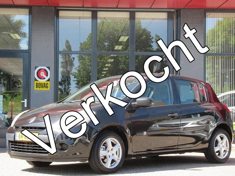 Zwart Gebruikt 2009 Renault Clio II Hatchback | € 3.900 (Duur) - Afbeelding 1/4