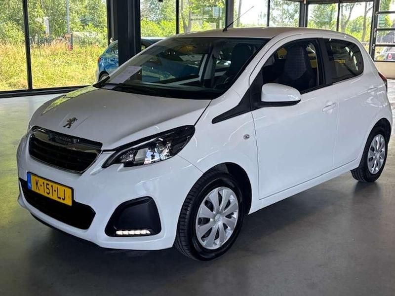 Wit Gebruikt 2021 Peugeot 108 Active Hatchback | € 9.445 (Eerlijke prijs) - Afbeelding 1/4
