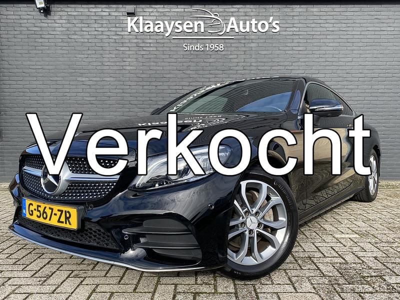 Zwart Gebruikt 2019 Mercedes C180 AMG Line Premium Plus Coupé | € 31.950 (Eerlijke prijs) - Afbeelding 1/4