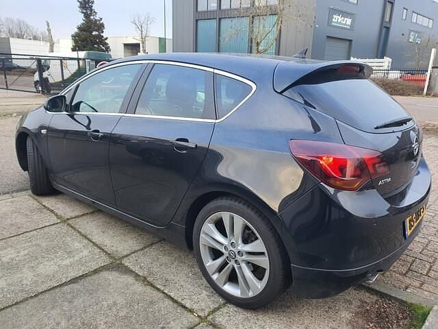 Occasion Opel Astra 120 PK (88 kW) 2012 Zwart Hatchback