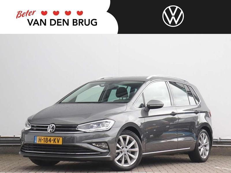 Grijs Gebruikt 2019 VW Golf Sportsvan Highline MPV | € 21.900 (Eerlijke prijs) - Afbeelding 1/4