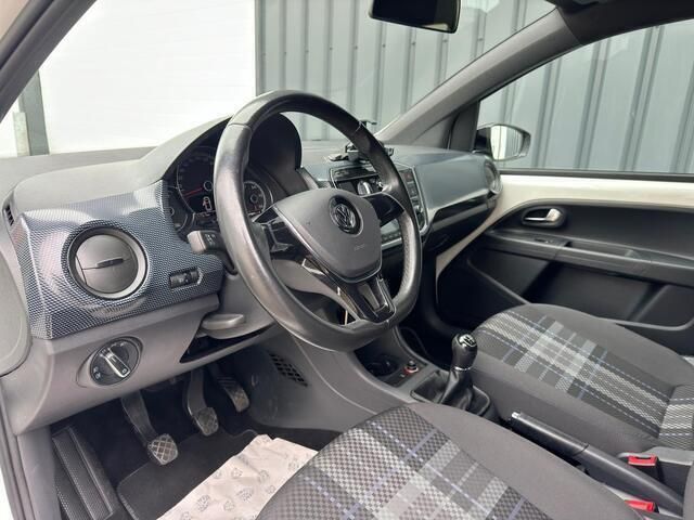 Occasion VW up! Cup 60 PK (44 kW) 2017 Wit Hatchback