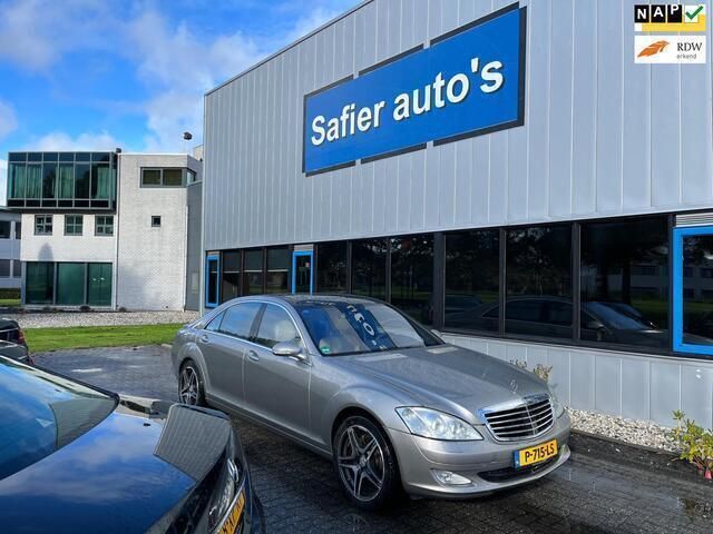 Grijs Gebruikt 2006 Mercedes S320 Sedan | € 8.950 - Afbeelding 1/4