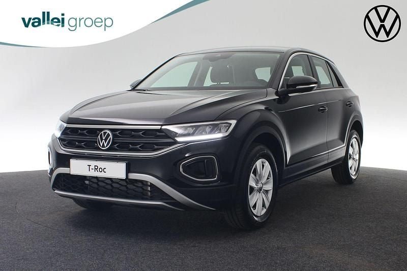 Zwart Nieuw 2025 VW T-Roc Edition SUV | € 29.100 (Eerlijke prijs) - Afbeelding 1/4