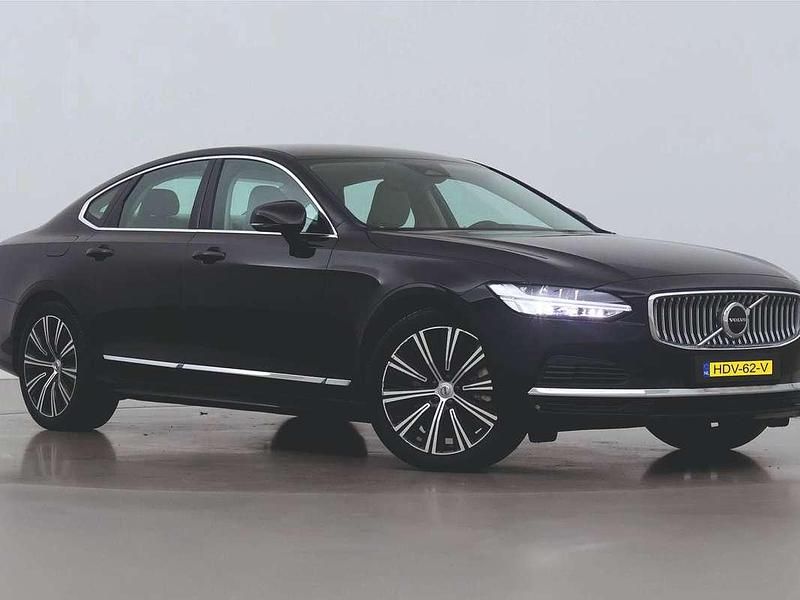 Zwart Gebruikt 2023 Volvo S90 Plus Sedan | € 41.995 - Afbeelding 1/4