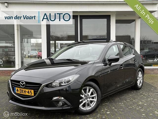 Zwart Occasion 2015 Mazda 3 Hatchback | € 9.995 (Eerlijke prijs) - Afbeelding 1/4