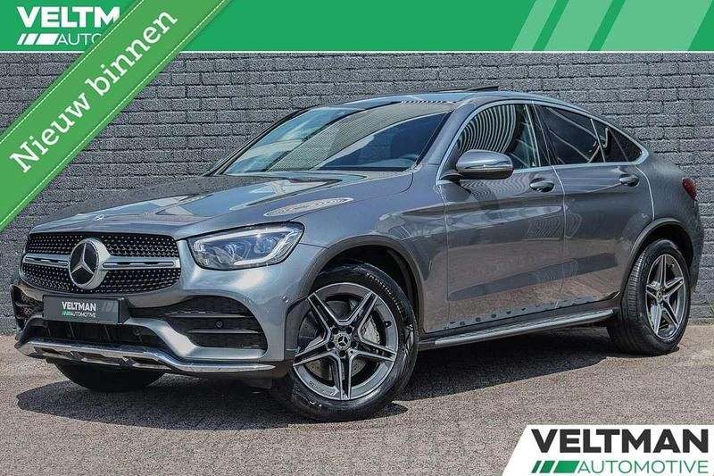 Grijs Gebruikt 2020 Mercedes GLC200 AMG line SUV | € 44.495 (Eerlijke prijs) - Afbeelding 1/4