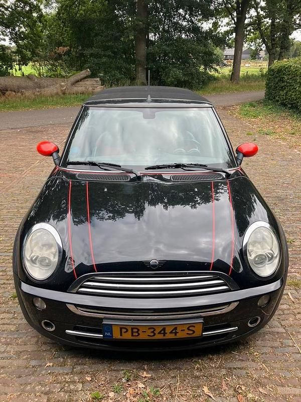 Gebruikt 2005 Mini Cooper Hatchback | € 3.675 (Super prijs) - Afbeelding 1/4