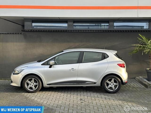 Occasion Renault Clio IV Night&Day 90 PK (66 kW) 2014 Grijs Hatchback