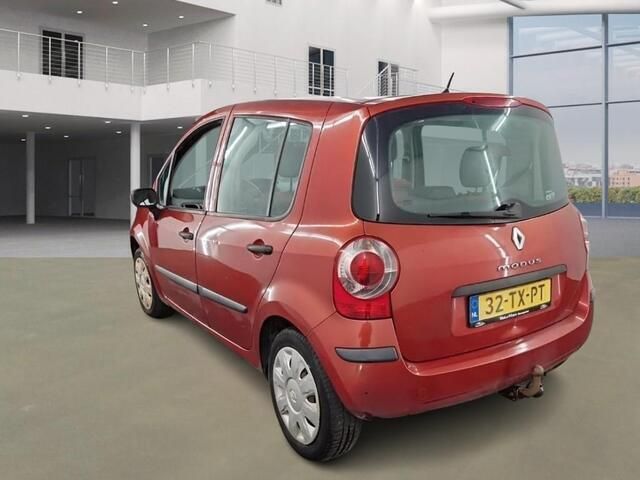 Occasion Renault Modus 75 PK (55 kW) 2007 Rood MPV
