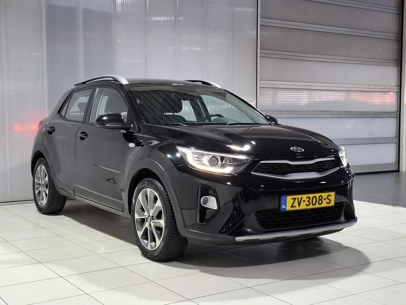 Occasion Kia Stonic 101 PK (74 kW) 2019 Zwart SUV