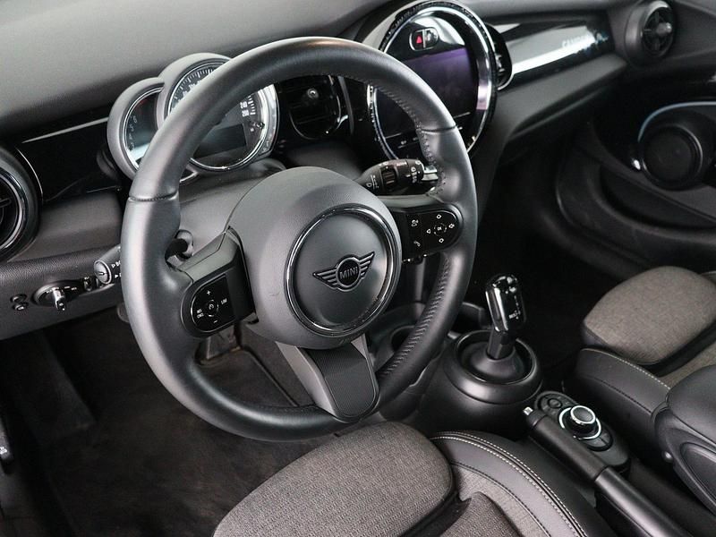 Occasion Mini Cooper 136 PK (100 kW) 2023 Zwart Hatchback