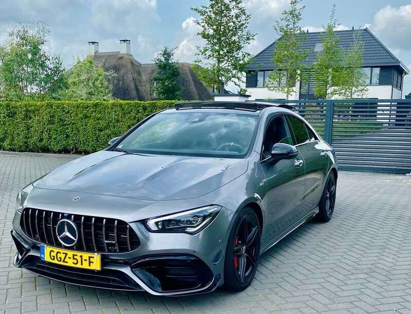 Grijs Gebruikt 2020 Mercedes CLA45 AMG AMG Sedan | € 61.450 (Goede deal) - Afbeelding 1/4