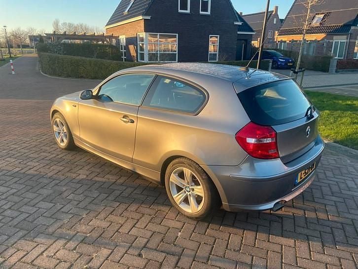 Gebruikt 2008 BMW 120 Hatchback | € 3.500 (Super prijs) - Afbeelding 1/4