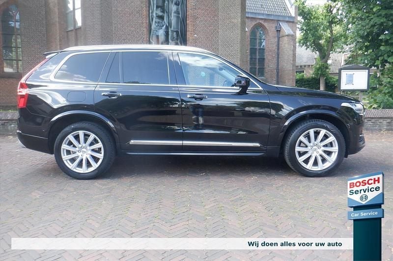 Zwart Gebruikt 2015 Volvo XC90 Inscription SUV | € 27.900 (Eerlijke prijs) - Afbeelding 1/4