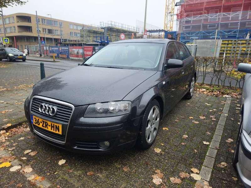 Grijs Gebruikt 2008 Audi A3 Ambition Hatchback | € 2.999 (Super prijs) - Afbeelding 1/4