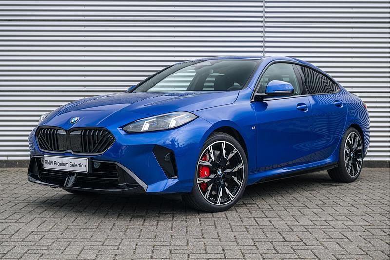 Blauw Gebruikt 2025 BMW 220 Comfort Edition Coupé | € 42.500 (Super prijs) - Afbeelding 1/4