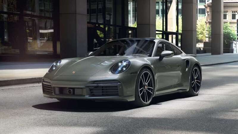 Groen Gebruikt 2022 Porsche 992 Coupé | € 249.900 - Afbeelding 1/4