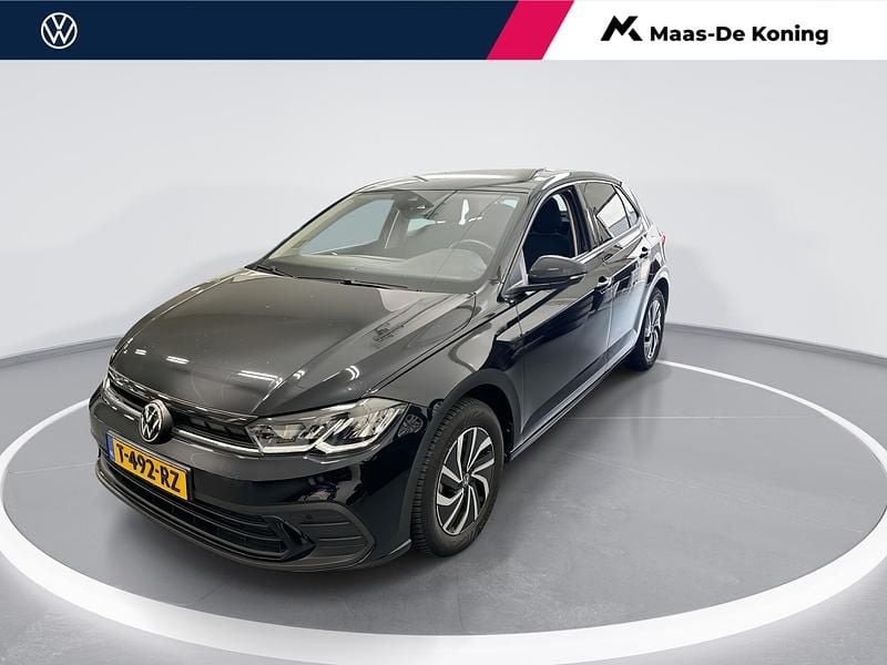 Zwart Gebruikt 2023 VW Polo Life Hatchback | € 18.880 (Goede deal) - Afbeelding 1/4