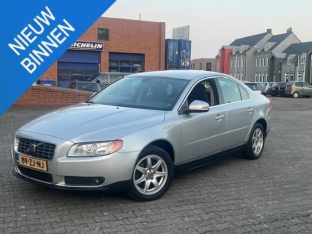 Grijs Gebruikt 2008 Volvo S80 Kinetic Sedan | € 4.595 (Iets duurder) - Afbeelding 1/4
