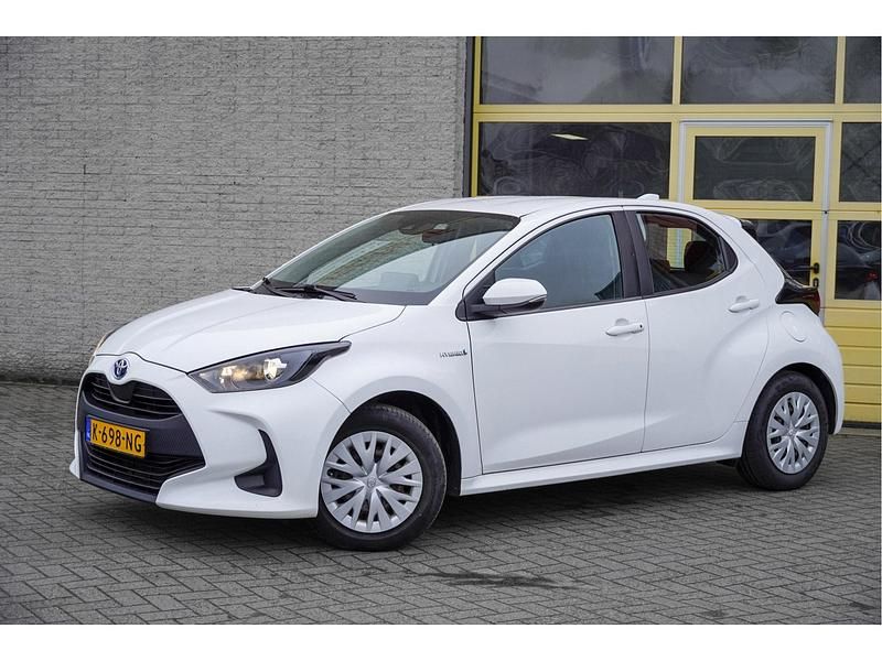 Occasion Toyota Yaris Active 93 PK (68 kW) 2021 Wit Hatchback