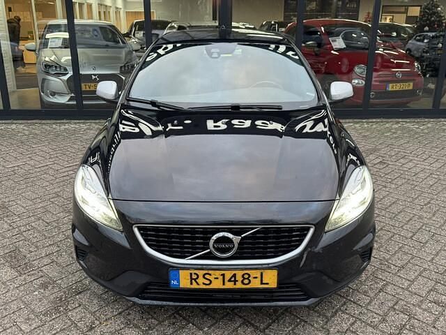 Occasion Volvo V40 Business Edition 150 PK (110 kW) 2018 Zwart Hatchback