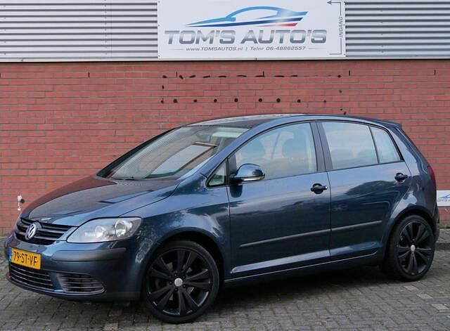 Grijs Gebruikt 2006 VW Golf Plus Trendline MPV | € 4.950 (Iets duurder) - Afbeelding 1/4