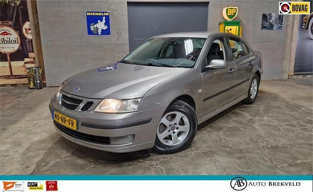 Grijs Gebruikt 2004 Saab 9-3 Sedan | € 2.750 (Eerlijke prijs) - Afbeelding 1/4