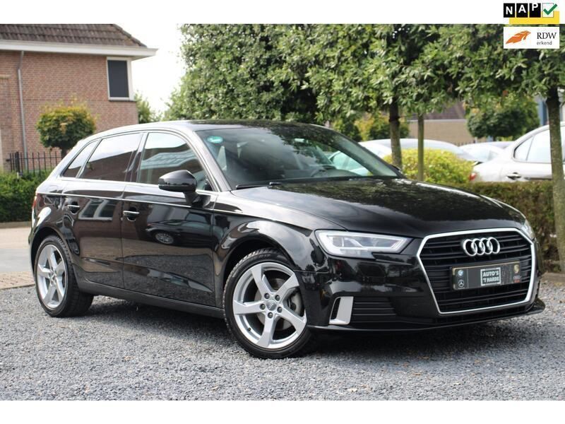 Zwart Gebruikt 2019 Audi A3 Sport Hatchback | € 15.950 (Eerlijke prijs) - Afbeelding 1/4