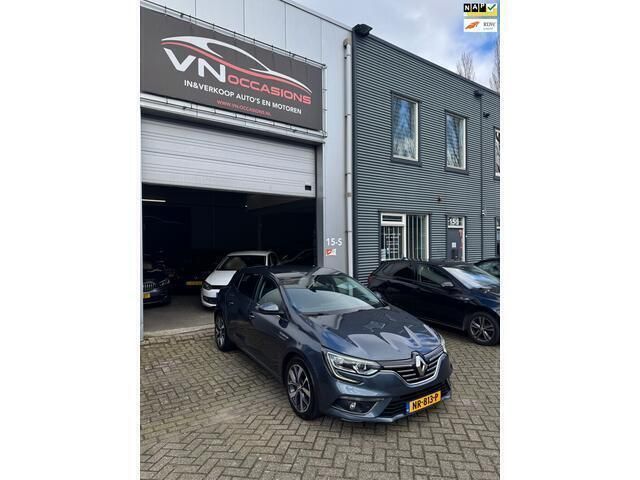 Grijs Gebruikt 2017 Renault Mégane IV Bose Edition Hatchback | € 9.950 (Eerlijke prijs) - Afbeelding 1/4