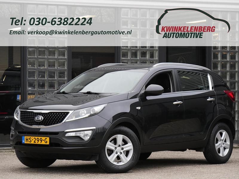 Zwart Occasion 2016 Kia Sportage SUV | € 12.950 (Goede deal) - Afbeelding 1/4