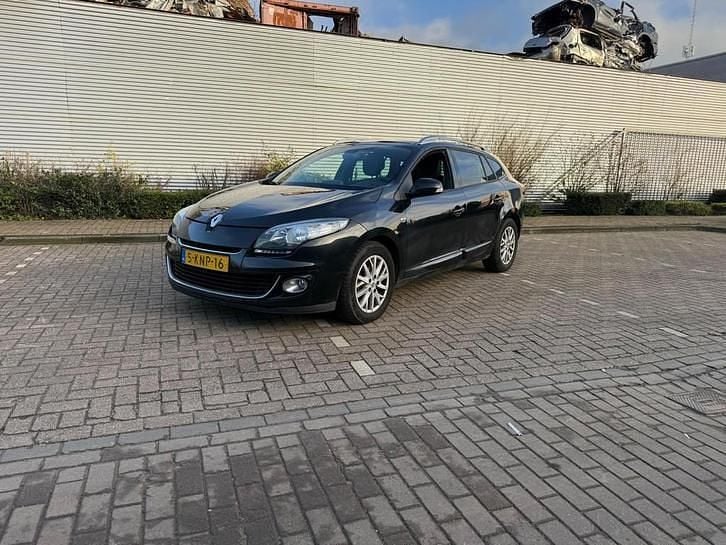 Occasion 2013 Renault Mégane III Bose Edition Stationwagen | € 3.250 (Eerlijke prijs) - Afbeelding 1/4