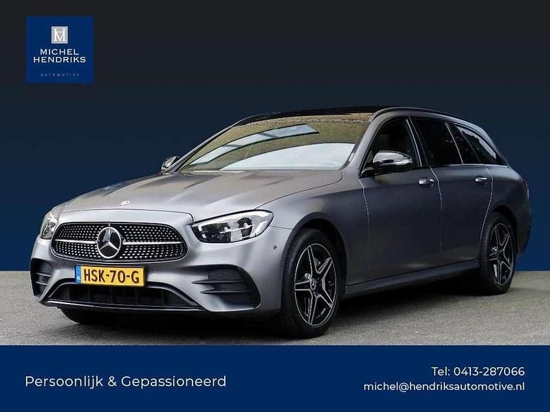 Grijs Gebruikt 2021 Mercedes E300 AMG Stationwagen | € 40.750 (Eerlijke prijs) - Afbeelding 1/4