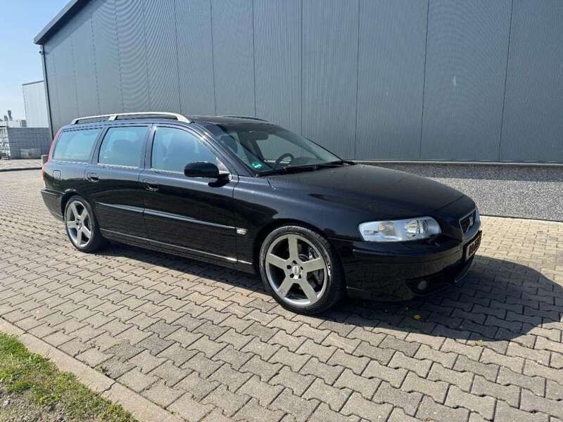Zwart Gebruikt 2005 Volvo V70 Stationwagen | € 9.995 (Super prijs) - Afbeelding 1/4