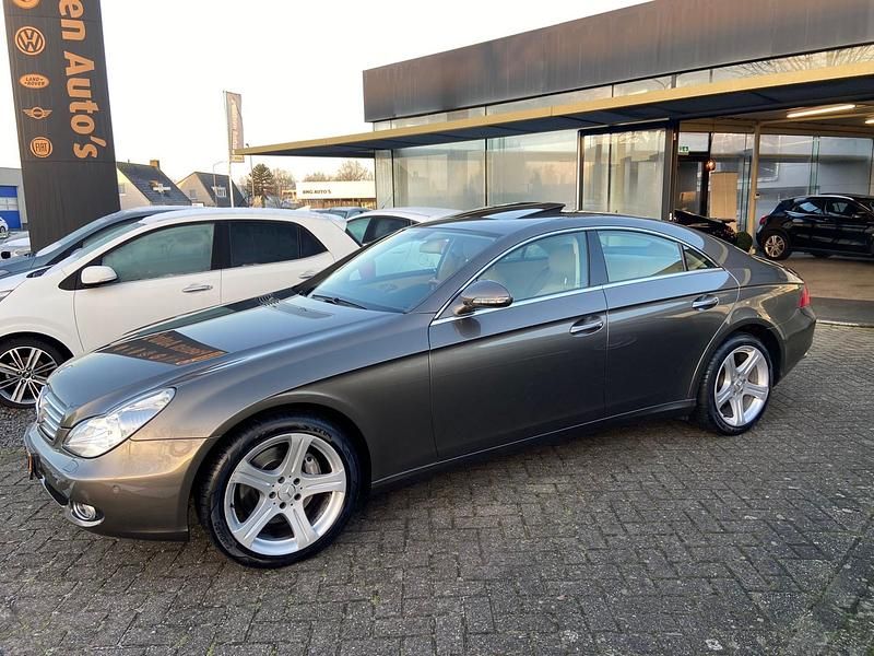 Occasion Mercedes CLS500 306 PK (225 kW) 2006 Grijs Sedan
