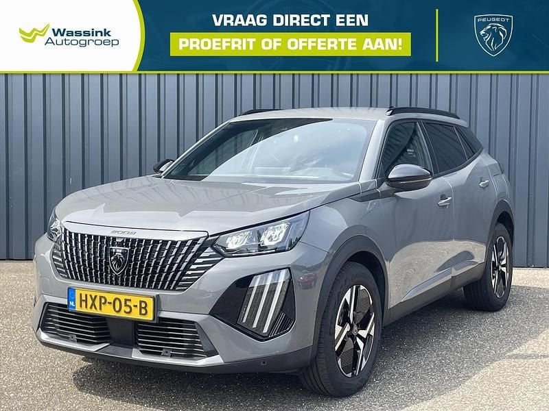 Grijs Gebruikt 2024 Peugeot 2008 Allure SUV | € 29.885 - Afbeelding 1/4