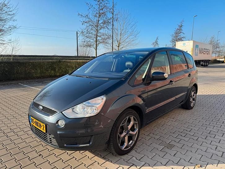 Occasion 2007 Ford S-MAX S MPV | € 2.740 (Duur) - Afbeelding 1/4