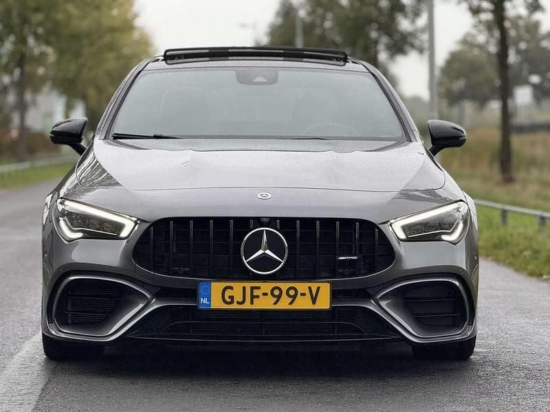 Grijs Occasion 2022 Mercedes CLA45 AMG AMG Sedan | € 56.900 (Super prijs) - Afbeelding 1/4