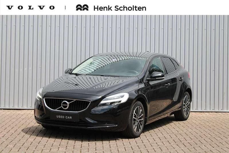 Zwart Gebruikt 2018 Volvo V40 Stationwagen | € 16.950 (Duur) - Afbeelding 1/4