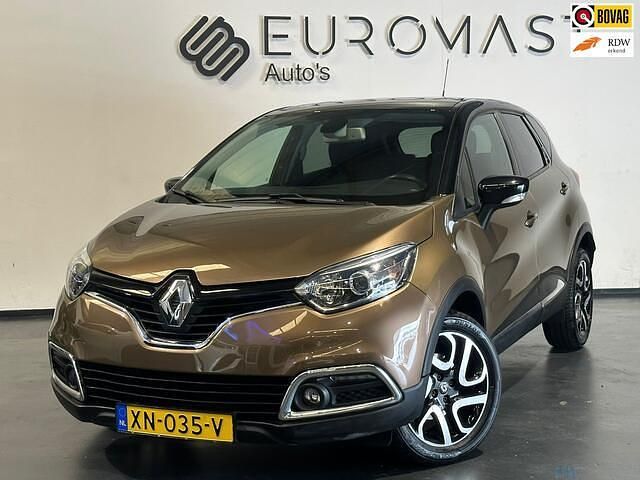 Bruin Gebruikt 2017 Renault Captur Dynamique SUV | € 13.750 (Eerlijke prijs) - Afbeelding 1/4