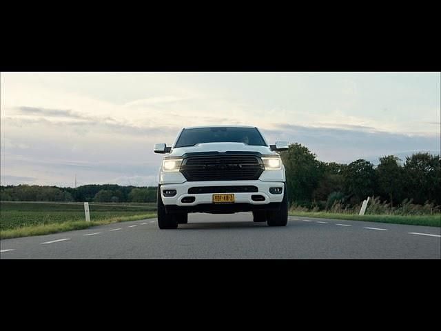 Rood Gebruikt 2020 RAM 1500 Pickup | € 49.950 (Duur) - Afbeelding 1/1