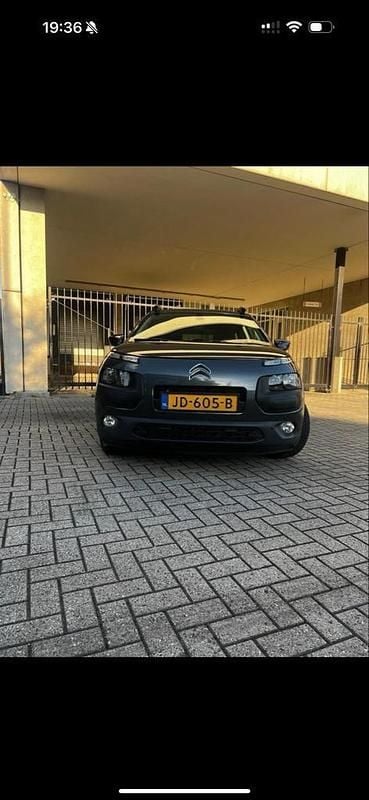 Occasion 2016 Citroën C4 Cactus Hatchback | € 8.250 (Eerlijke prijs) - Afbeelding 1/4