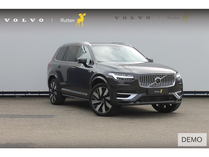 Grijs Gebruikt 2024 Volvo XC90 Ultimate SUV | € 73.840 (Eerlijke prijs) - Afbeelding 1/4