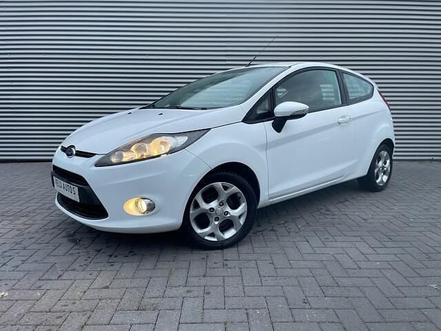 Occasion Ford Fiesta Titanium 60 PK (44 kW) 2012 Wit Hatchback