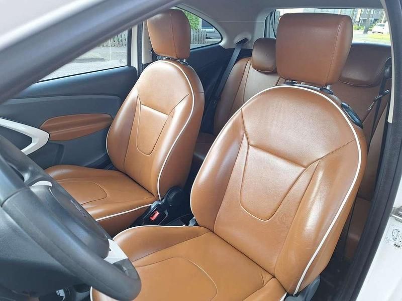 Occasion Ford Ka Titanium 69 PK (50 kW) 2009 Wit Hatchback